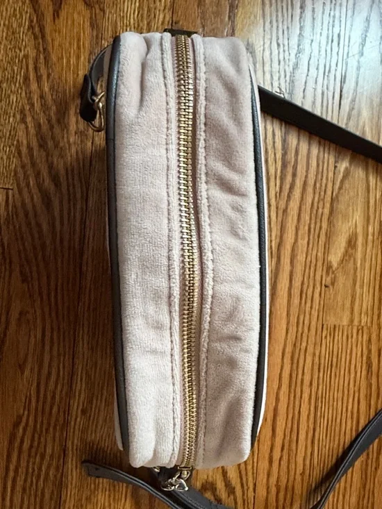 Juicy Couture Pink Suede Crossbody with Dark Brown Trim and Embroidered Crest - Picture 7 of 10